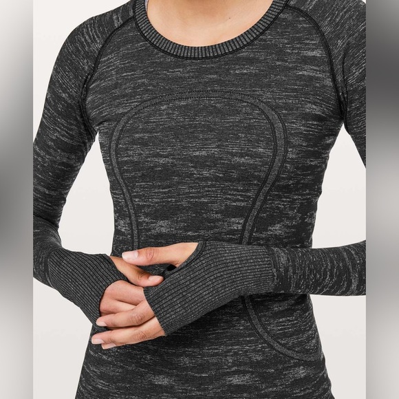 Lululemon Swiftly Tech Long Sleeve Crew Heathered Black /White 8 Athletic Top - Picture 3 of 14